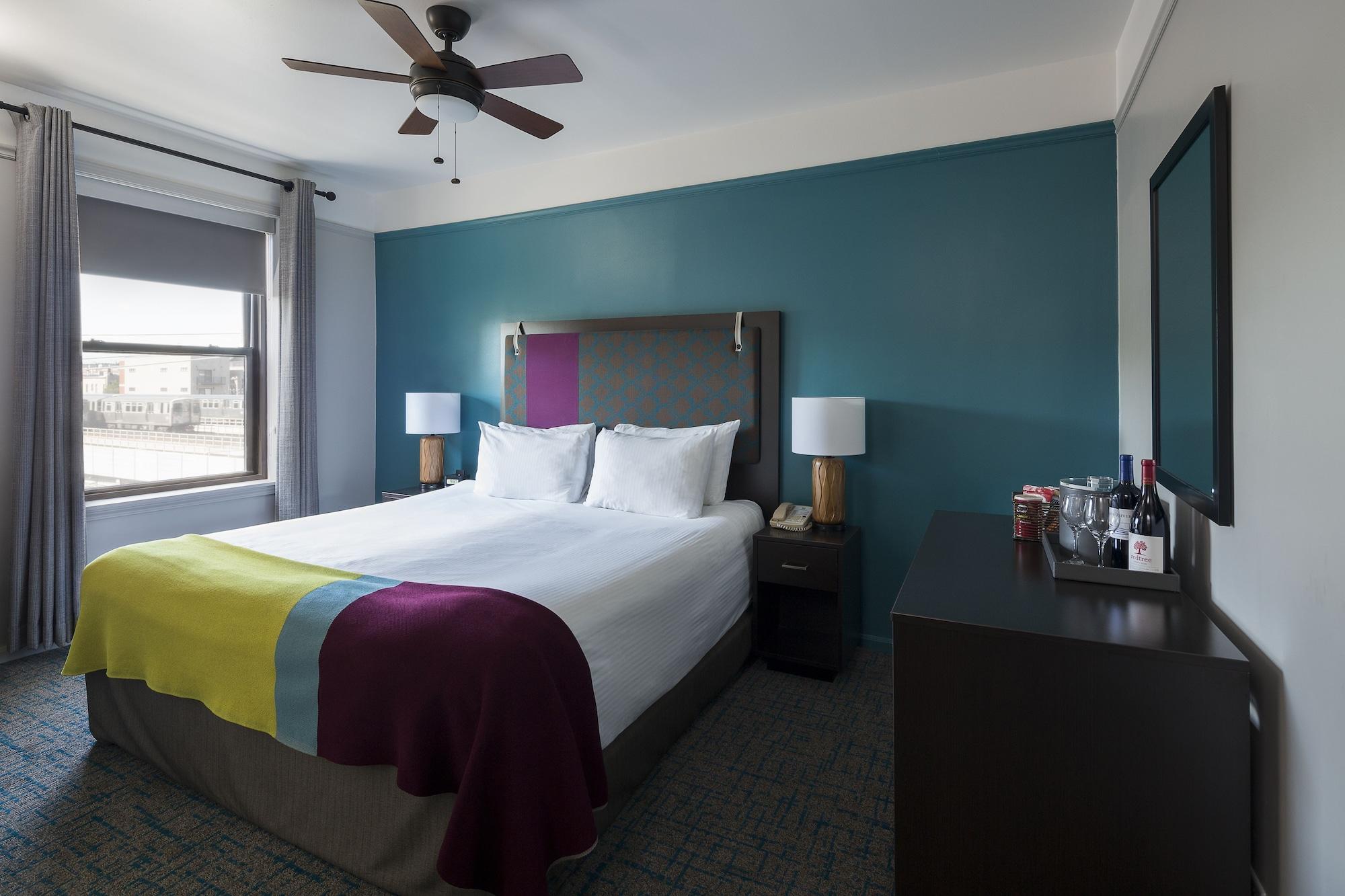 City Suites Hotel Чикаго Екстериор снимка